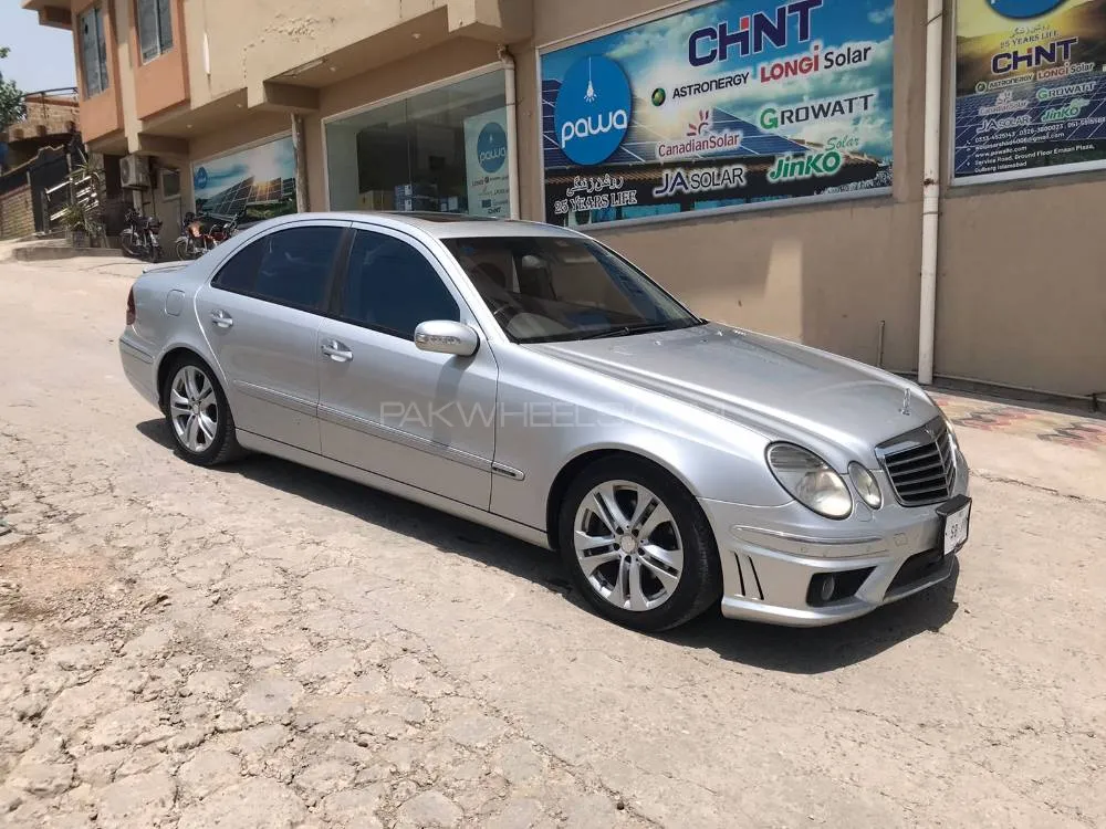 Mercedes Benz E Class 2002 for Sale in Rawalpindi Image-1