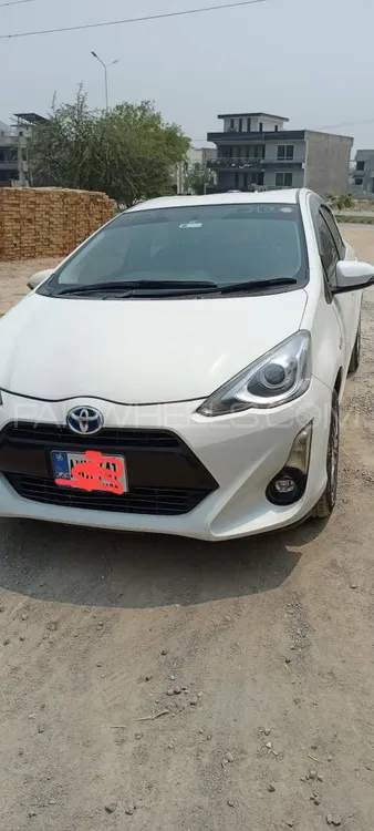 Toyota Aqua 2016 for Sale in Islamabad Image-1