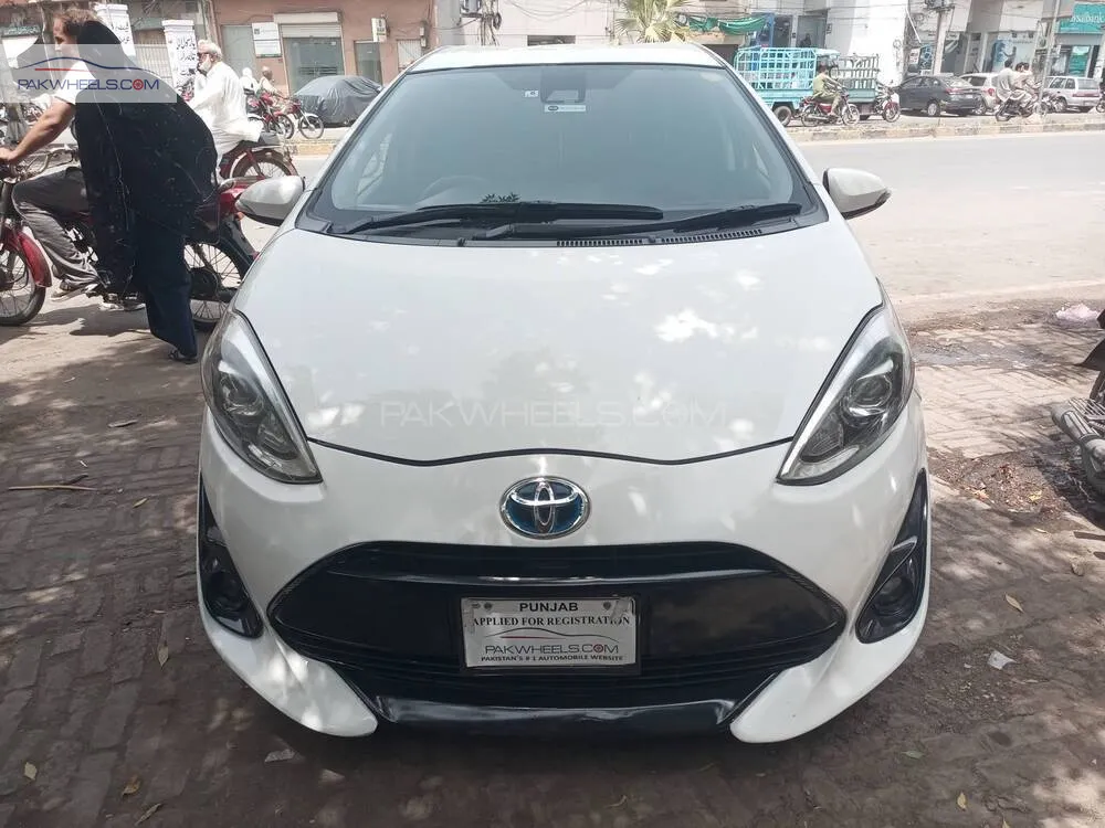 ٹویوٹا اکوا 2017 for Sale in فیصل آباد Image-1