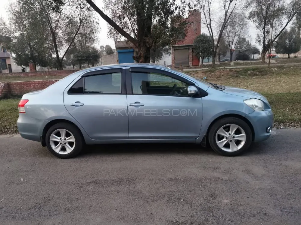 Toyota Belta 2012 for Sale in Lahore Image-1