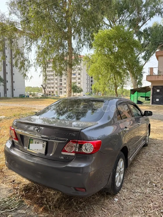 Toyota Corolla 2012 for Sale in Peshawar Image-1