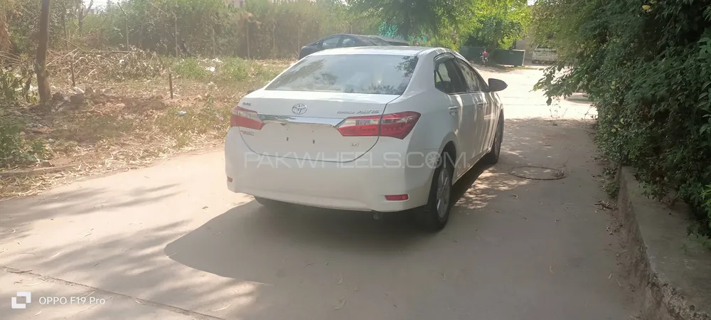Toyota Corolla 2016 for Sale in Islamabad Image-1