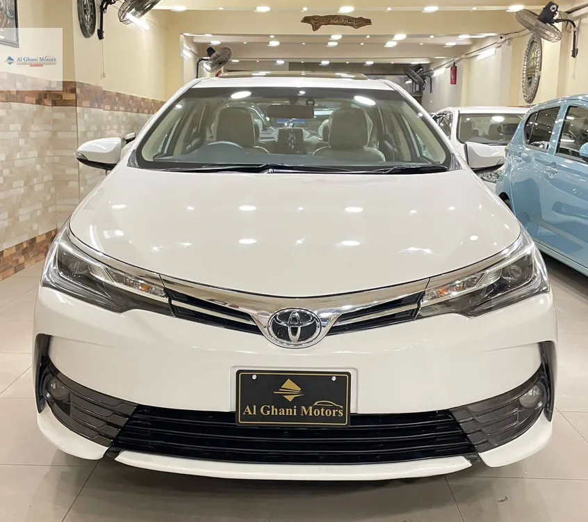 Toyota Corolla 2018 for Sale in Karachi Image-1