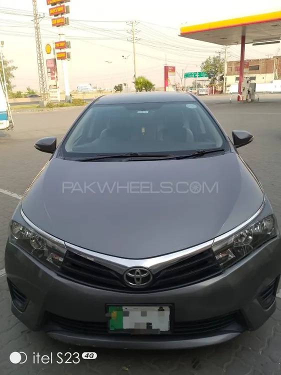 Toyota Corolla 2016 for Sale in Lahore Image-1