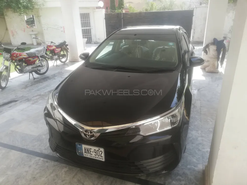 Toyota Corolla 2019 for Sale in Islamabad Image-1