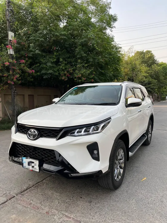 ٹویوٹا فورچیونر 2021 for Sale in لاہور Image-1