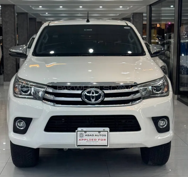Toyota Hilux 2020 for Sale in Islamabad Image-1