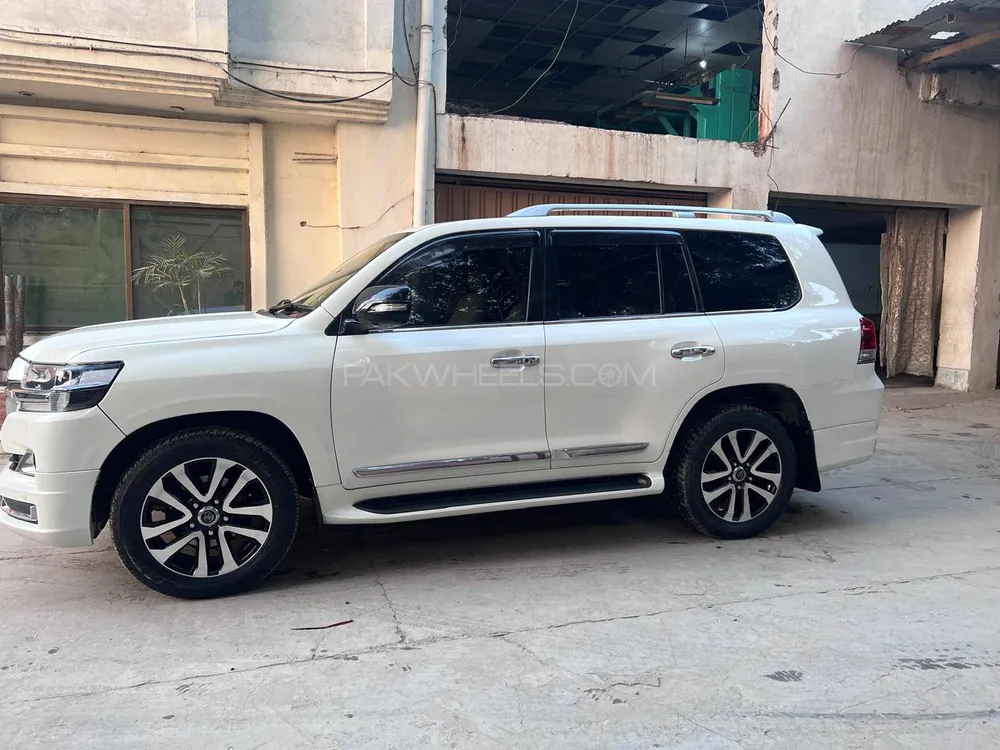 Toyota Land Cruiser 2011 for Sale in Rawalpindi Image-1