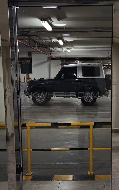 Toyota Land Cruiser 1987 for Sale in Karachi Image-1
