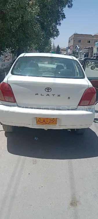 Toyota Platz 2001 for Sale in Quetta Image-1