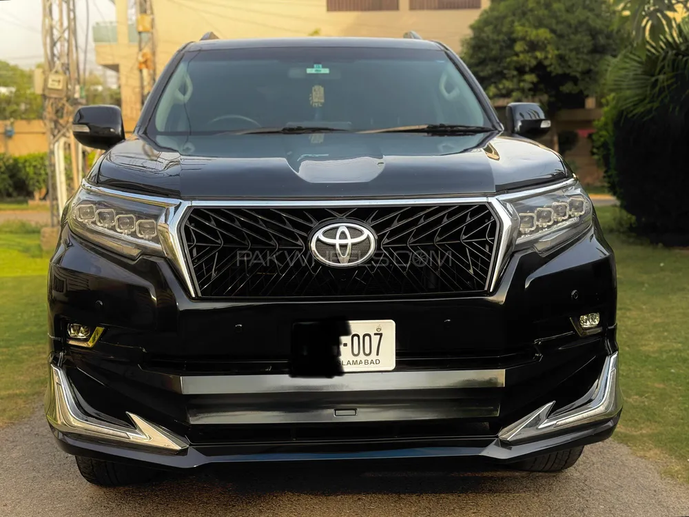 Toyota Prado 2010 for Sale in Lahore Image-1