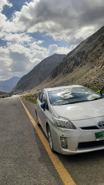 Toyota Prius 2011 for Sale in Faisalabad Image-1