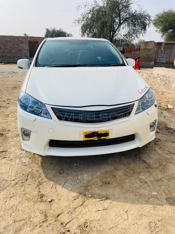 Toyota Sai 2010 for Sale in Hyderabad Image-1