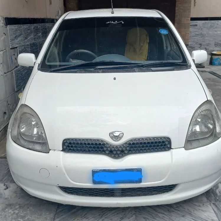 Toyota Vitz 1999 for Sale in Mardan Image-1