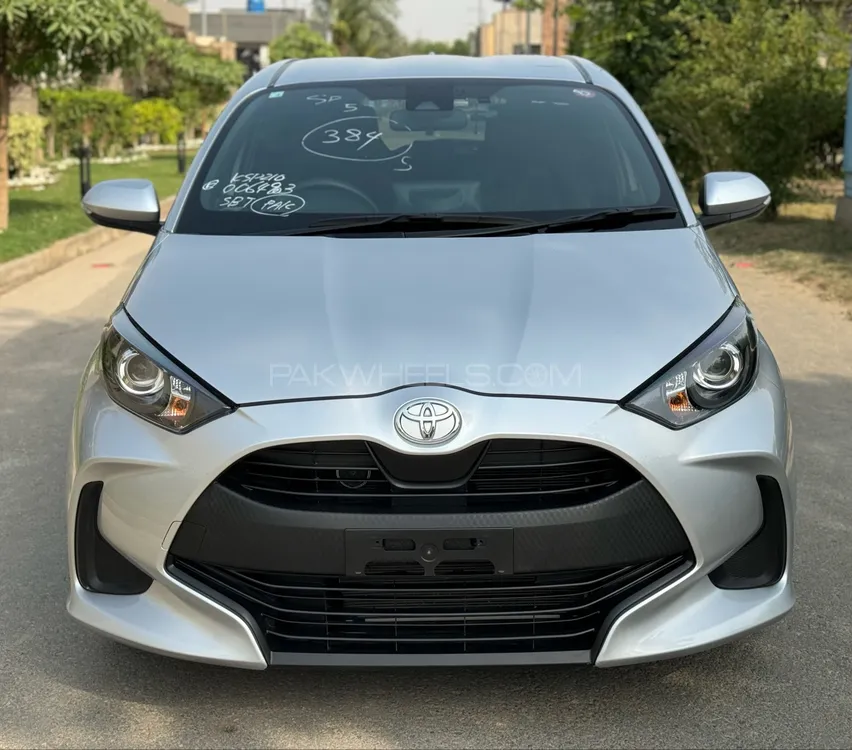 Toyota Yaris Hatchback 2022 for Sale in Faisalabad Image-1