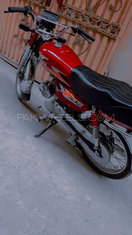 یونائیٹڈ US 70 2025 for Sale Image-1