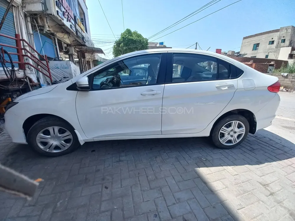 ہونڈا سٹی 2021 for Sale in راولپنڈی Image-1