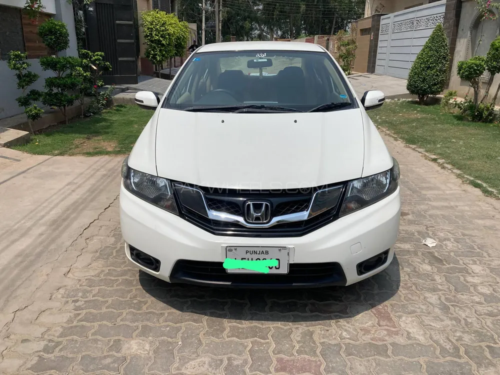 Honda City 2018 for Sale in Okara Image-1