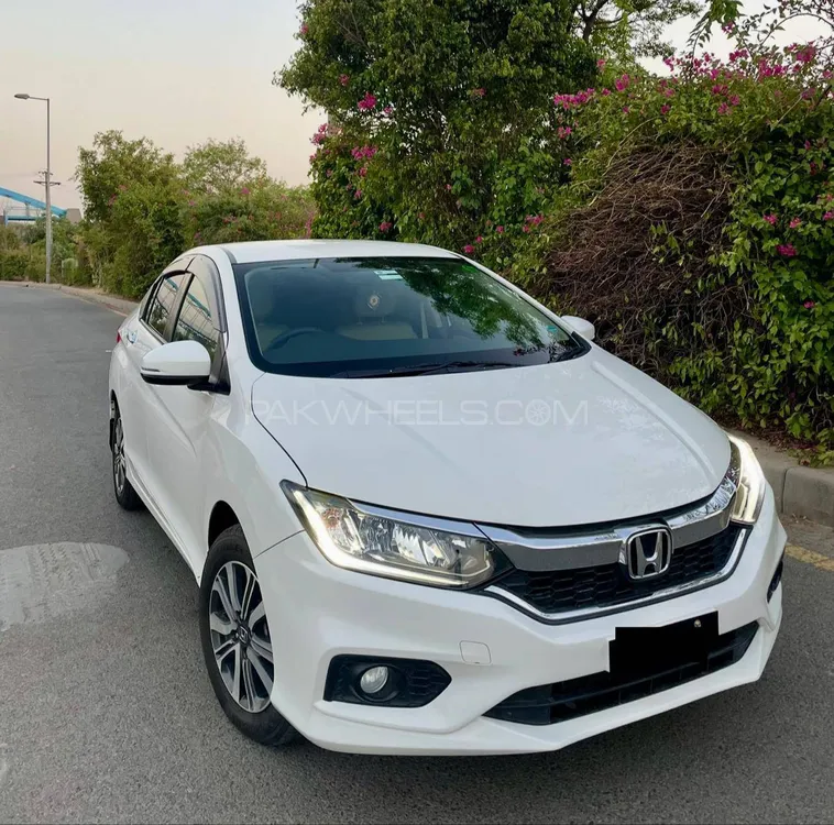 Honda City 2021 for Sale in Lahore Image-1