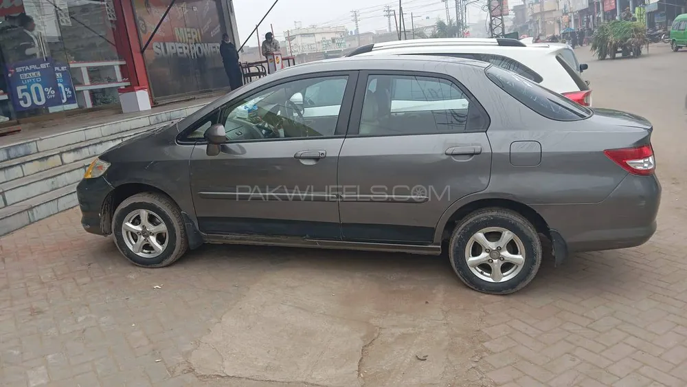 Honda City 2004 for Sale in Kasur Image-1