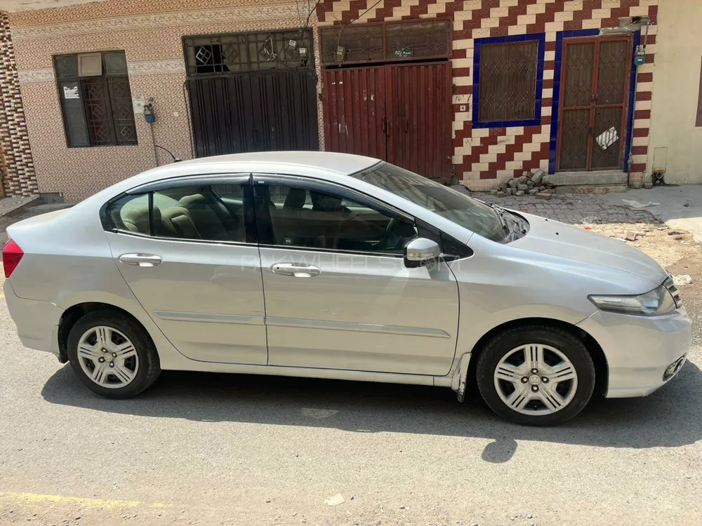 Honda City 2015 for Sale in Lahore Image-1