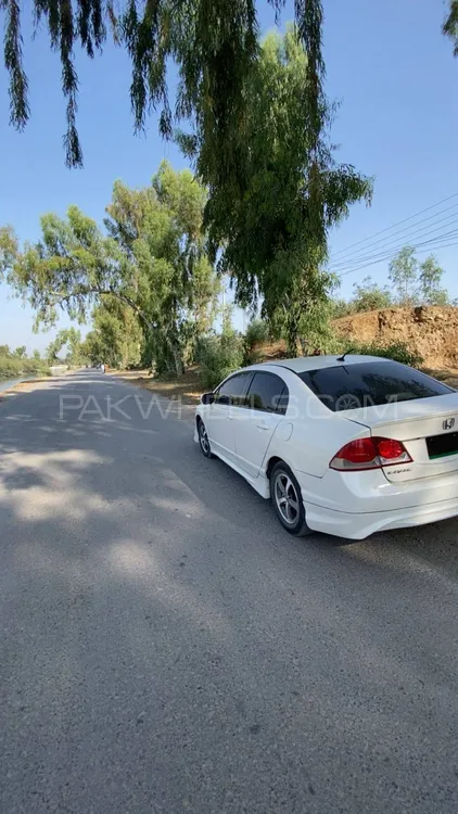 Honda Civic 2010 for Sale in Charsadda Image-1