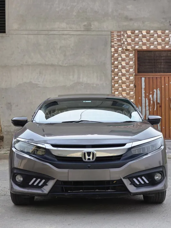 Honda Civic 2018 for Sale in Lahore Image-1