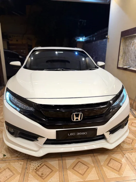 Honda Civic 2019 for Sale in Lahore Image-1