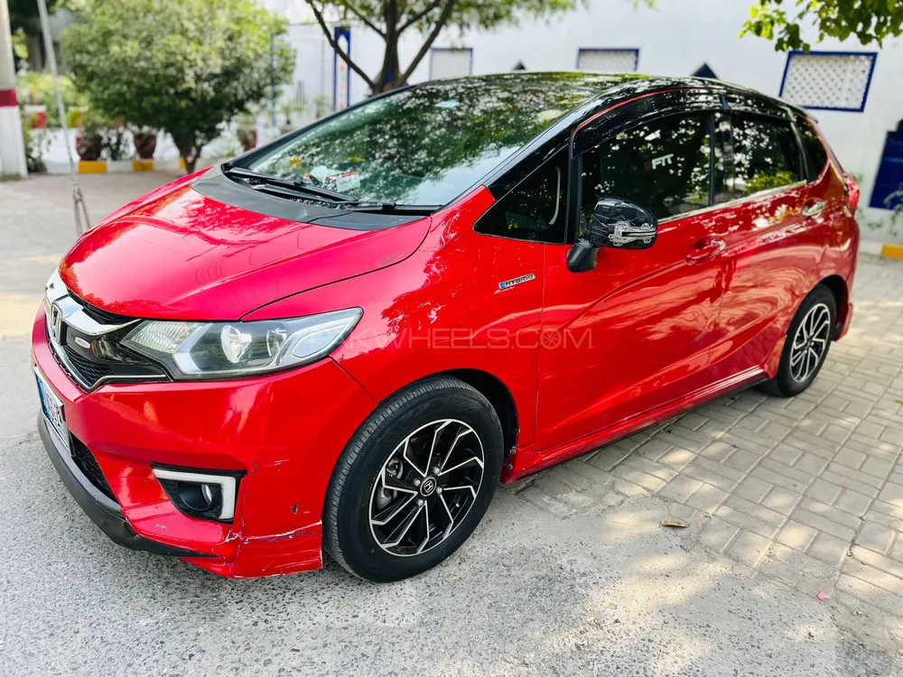 Honda Fit 2014 for Sale in Lahore Image-1