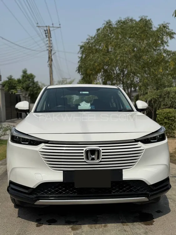 Honda HR-V 2023 for Sale in Lahore Image-1