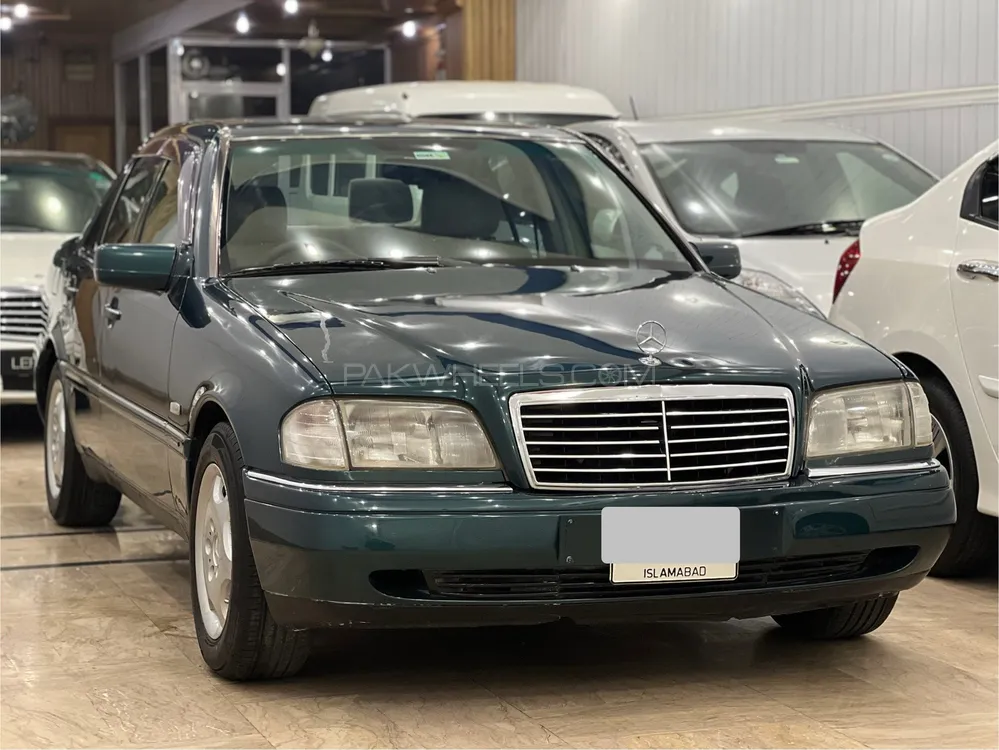 Mercedes Benz C Class 1995 for Sale in Lahore Image-1