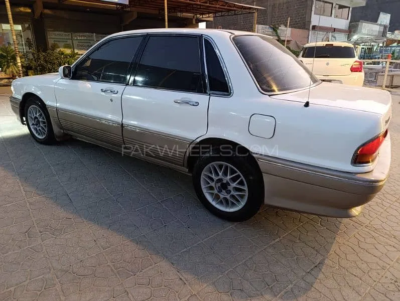 Mitsubishi Galant 1992 for Sale in Karachi Image-1