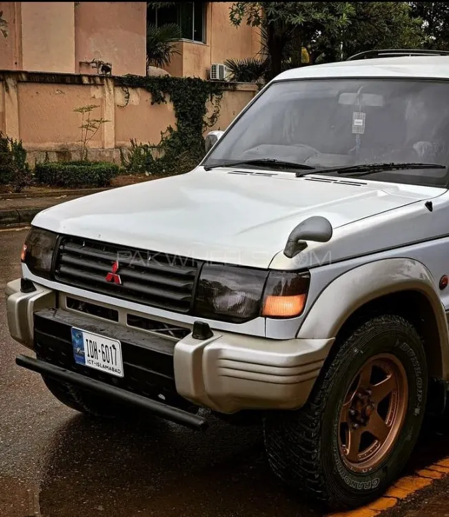 Mitsubishi Pajero 1992 for Sale in Islamabad Image-1