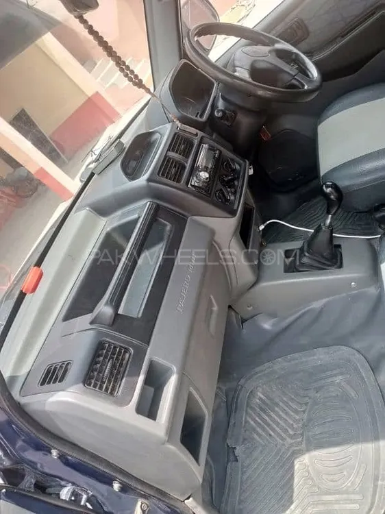 Mitsubishi Pajero Mini 1900 for Sale in Multan Image-1
