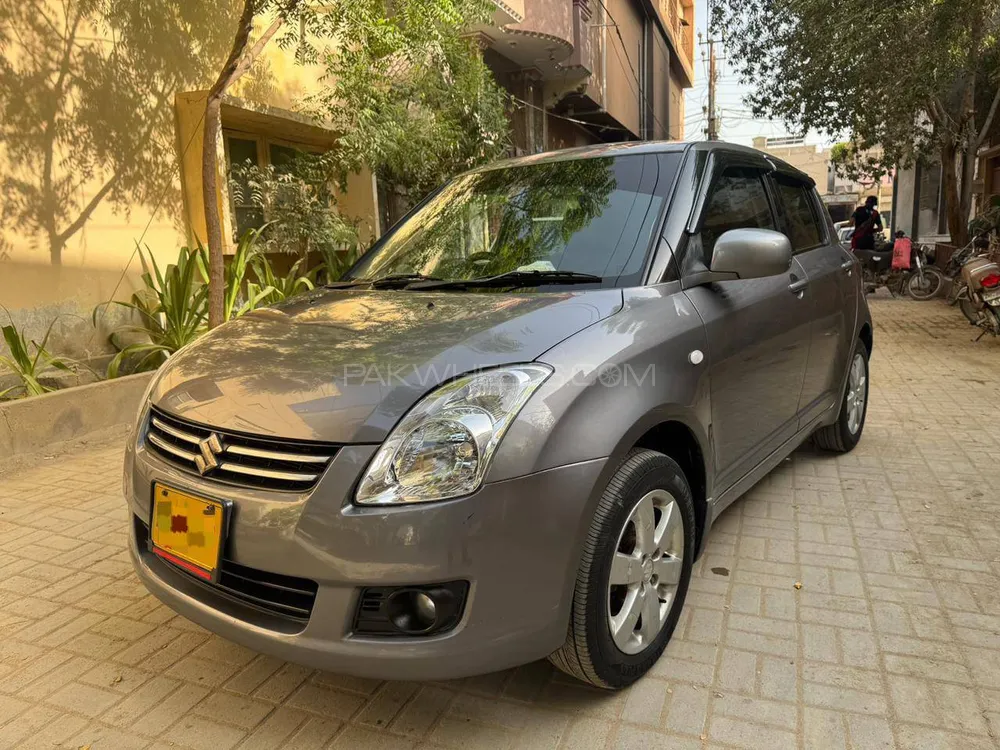 Suzuki Swift 2015 for Sale in Karachi Image-1