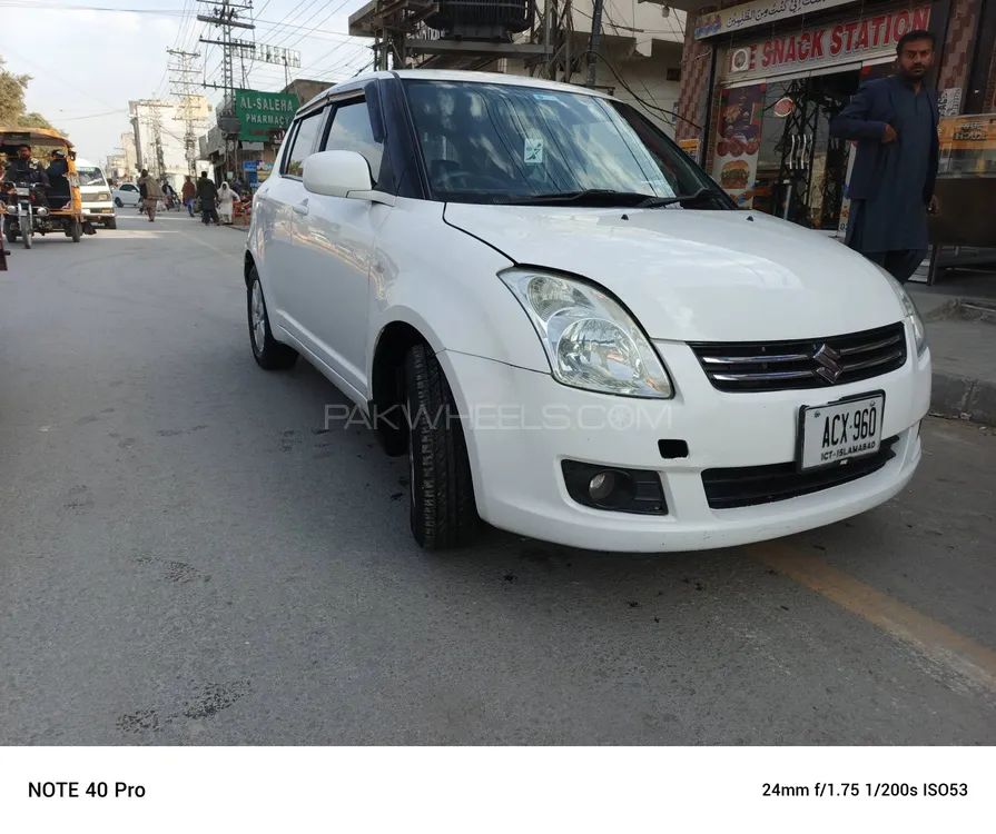 Suzuki Swift 2017 for Sale in Chakwal Image-1