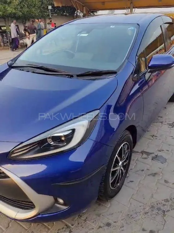 Toyota Aqua 2021 for Sale in Islamabad Image-1