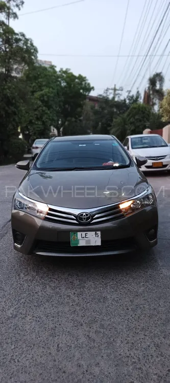 Toyota Corolla 2015 for Sale in Lahore Image-1