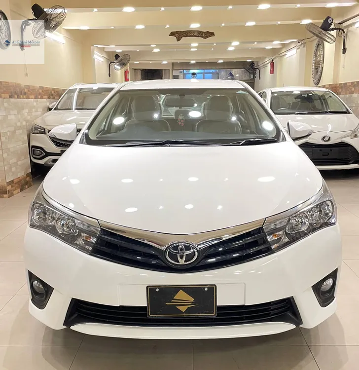 Toyota Corolla 2016 for Sale in Karachi Image-1