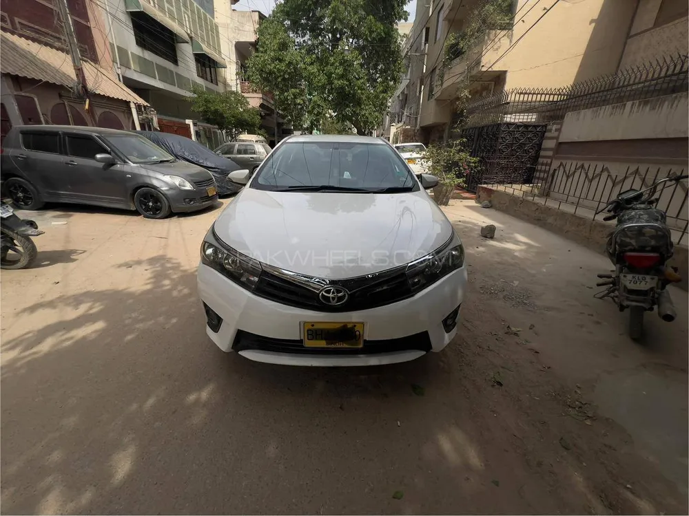 Toyota Corolla 2017 for Sale in Karachi Image-1