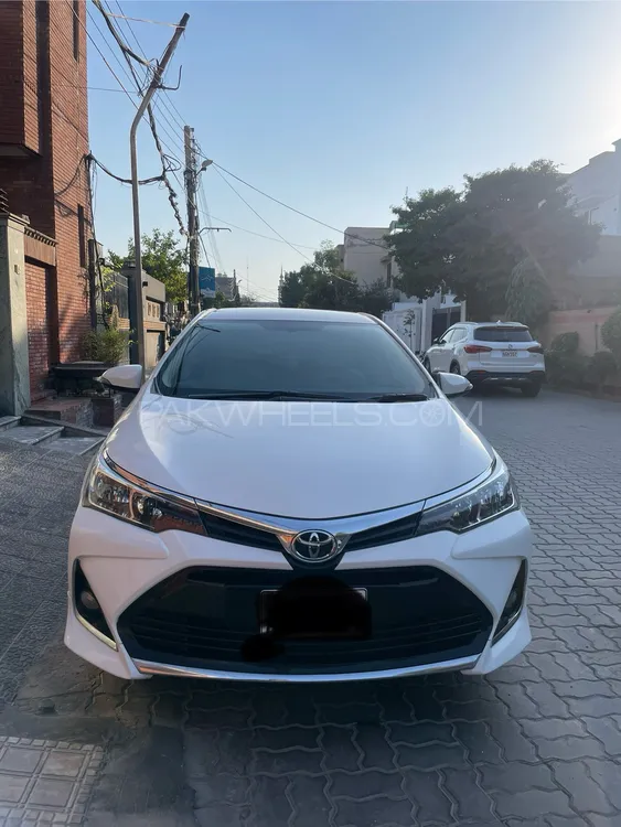 Toyota Corolla 2021 for Sale in Faisalabad Image-1