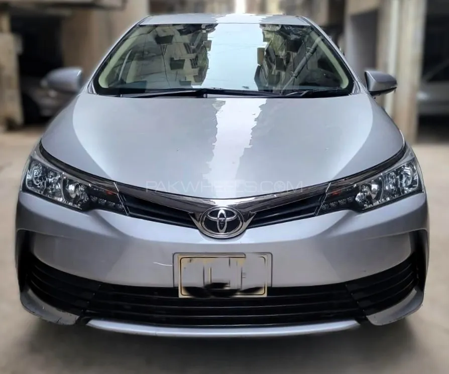 Toyota Corolla 2019 for Sale in Karachi Image-1