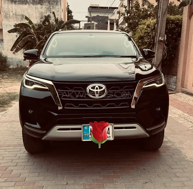 Toyota Fortuner 2022 for Sale in Gujrat Image-1