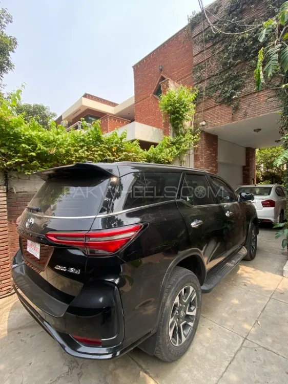 Toyota Fortuner 2022 for Sale in Lahore Image-1