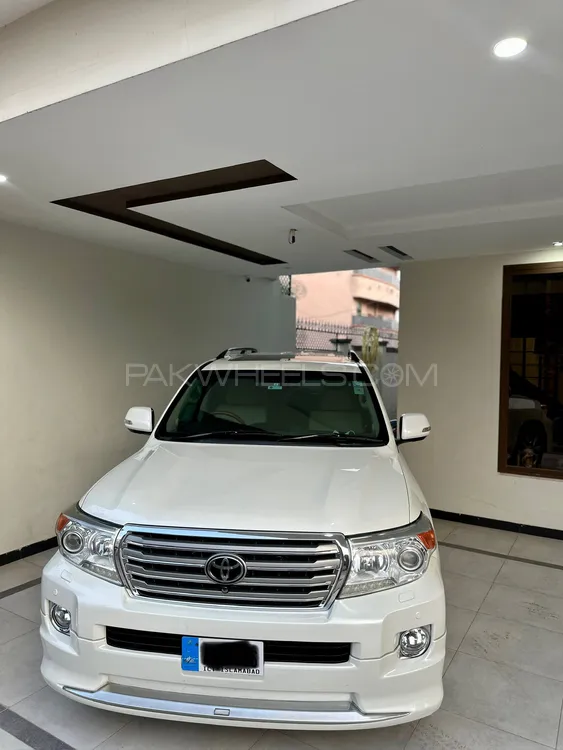 Toyota Land Cruiser 2012 for Sale in Chakwal Image-1