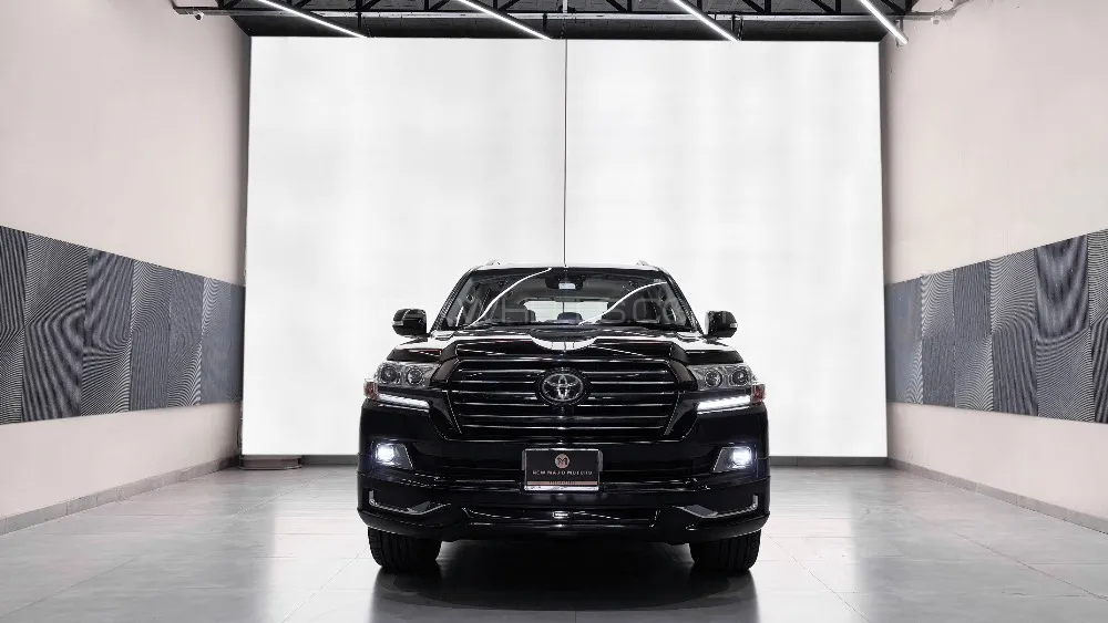 Toyota Land Cruiser 2016 for Sale in Lahore Image-1