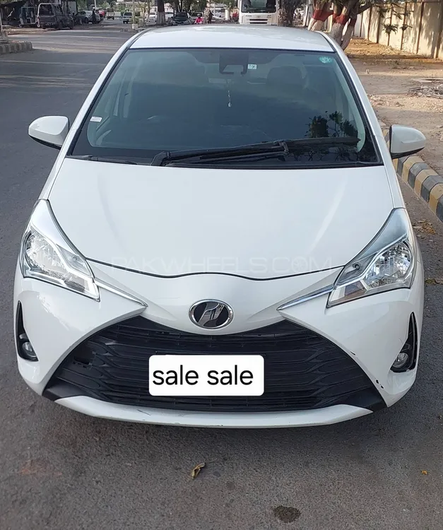 Toyota Vitz 2018 for Sale in Karachi Image-1