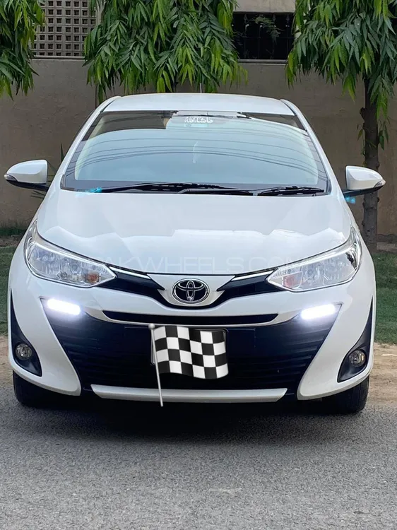 Toyota Yaris Sedan 2022 for Sale in Lahore Image-1