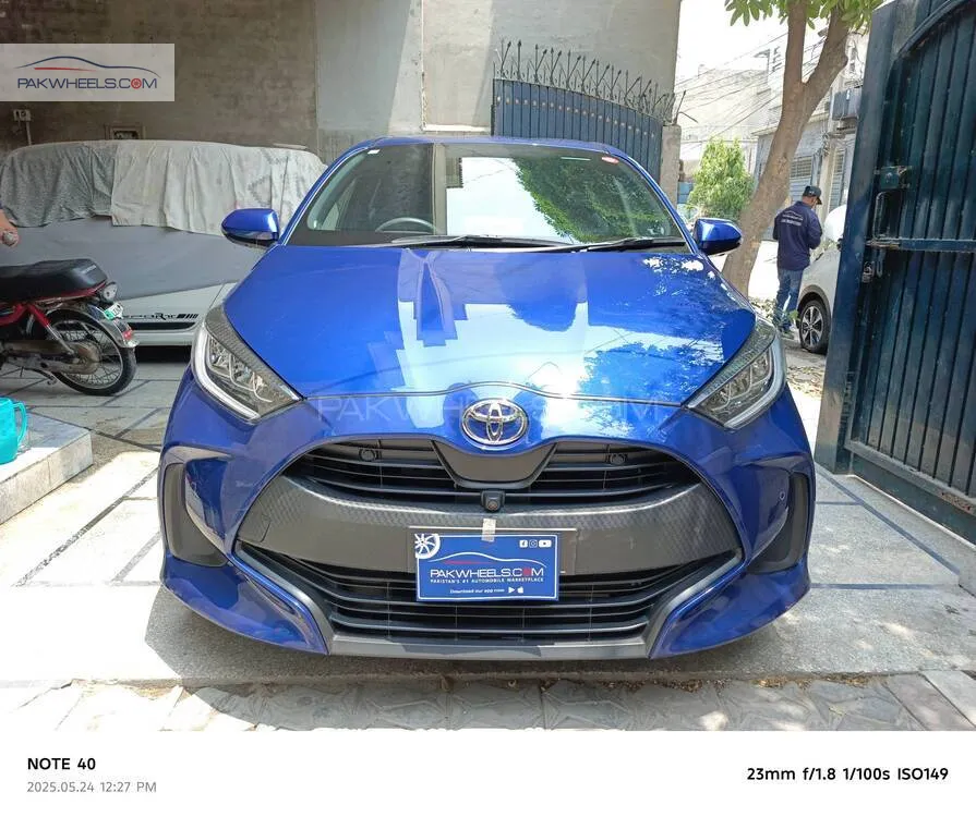 Toyota Yaris Hatchback 2022 for Sale in Lahore Image-1
