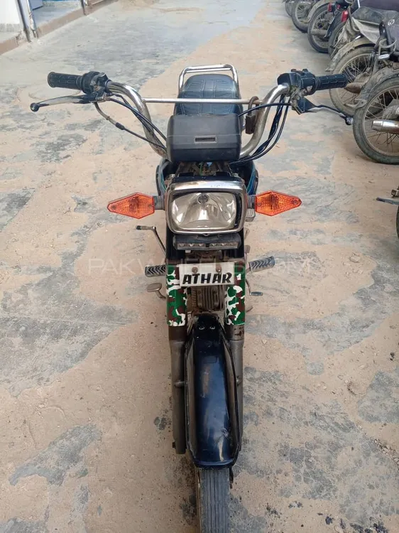 یونیک UD 70 2017 for Sale Image-1